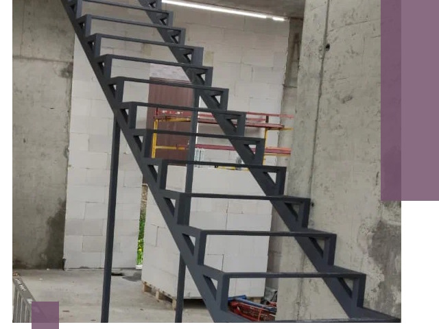 Демонтаж металлических лестниц в Муравленке быстро и безопасно