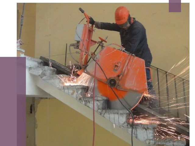 Демонтаж бетонных лестниц в Муравленке от 4818 руб. за м2 | ПРОЛЁТ-Мрв