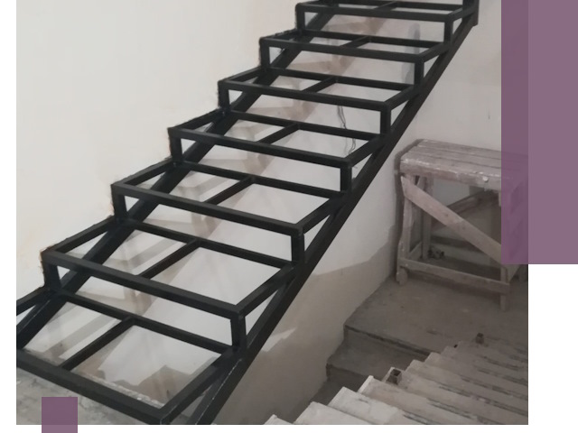 Демонтаж лестниц на металлокаркасе в Муравленке: быстрый вывоз и разбор