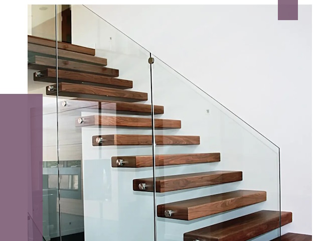 Стеклянные перила для лестницы в Муравленке от 15524 руб.