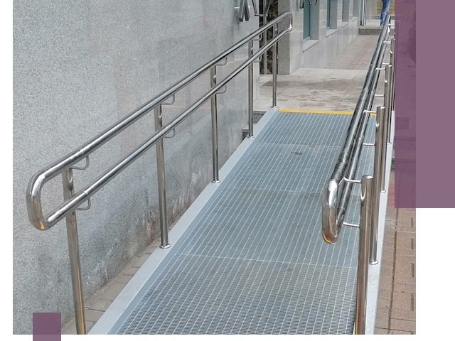 Пандусы для инвалидов в Муравленке — изготовление и монтаж